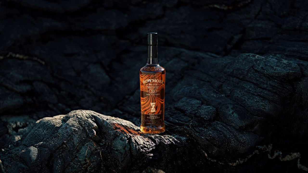 Bowmore Teams Up With Hania Rani To Add 29-Year-Old And 33-Year-Old To Timeless Series